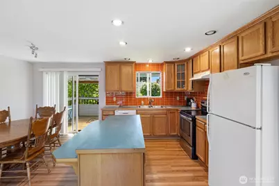 31229 10th Avenue S, Federal Way, WA 98003 - Photo 8