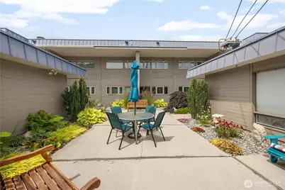 301 S 3rd Street #3, Chelan, WA 98816 - Photo 4