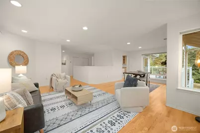 22760 SE 43rd Court #2617, Issaquah, WA 98029 - Photo 10