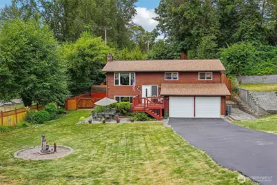 553 S 111th Street, Seattle, WA 98168 - Photo 1