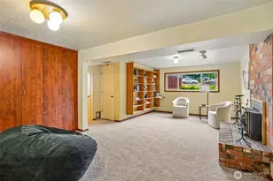 553 S 111th St, Seattle, WA 98168 - Photo 26