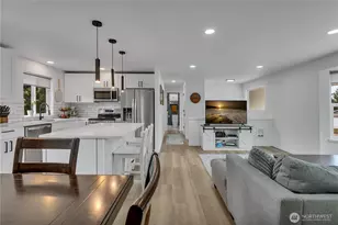 22202 129th St E, Bonney Lake, WA 98391 - Photo 6