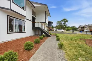 22202 129th St E, Bonney Lake, WA 98391 - Photo 38