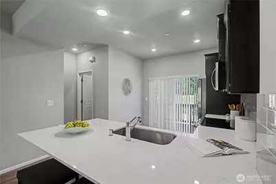 17527 110th Avenue E #D, Puyallup, WA 98374 - Photo 16
