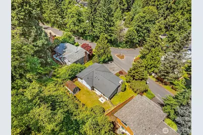 8830 Shell Place, Edmonds, WA 98026 - Photo 36