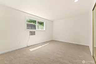 8830 Shell Pl, Edmonds, WA 98026 - Photo 16