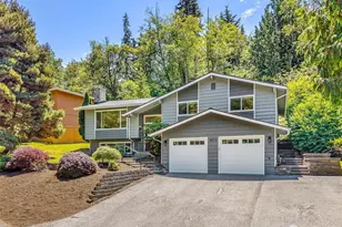 8830 Shell Pl, Edmonds, WA 98026 - Photo 2