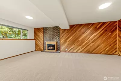 8830 Shell Place, Edmonds, WA 98026 - Photo 24