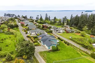 838 W Gladstone Dr, Camano Island, WA 98282 - Photo 28