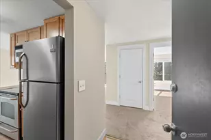 8017 234th Street SW, Edmonds, WA 98026 - Photo 14
