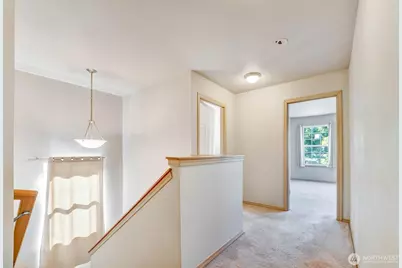 2426 Stafford Way, Bothell, WA 98012 - Photo 20