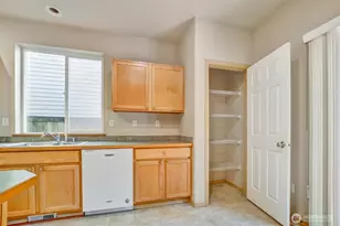 2426 Stafford Way, Bothell, WA 98012 - Photo 16