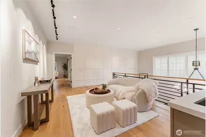 12811 SE 44th Place, Bellevue, WA 98006 - Photo 16