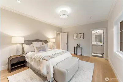 12811 SE 44th Place, Bellevue, WA 98006 - Photo 24