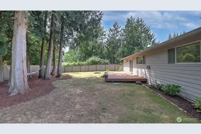 9006 210th Place NE, Redmond, WA 98053 - Photo 36