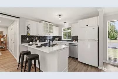 9006 210th Place NE, Redmond, WA 98053 - Photo 10