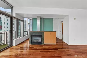 2033 2nd Ave, Seattle, WA 98121 - Photo 16