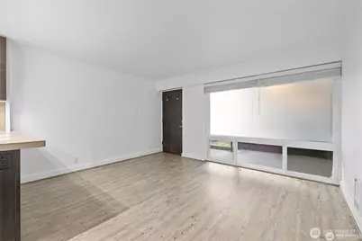 752 Bellevue Avenue E #202, Seattle, WA 98102 - Photo 4