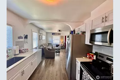 1120 S 56th Street, Tacoma, WA 98408 - Photo 8