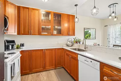 23301 Lakeview Drive #A101, Mountlake Terrace, WA 98043 - Photo 14