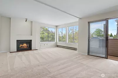 7518 24th Avenue NW #301, Seattle, WA 98117 - Photo 6