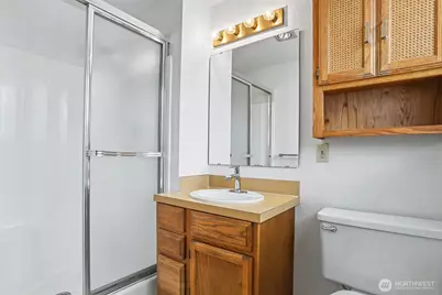 7518 24th Avenue NW #301, Seattle, WA 98117 - Photo 30