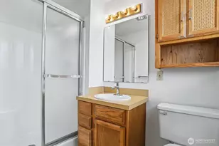 7518 24th Ave NW, Seattle, WA 98117 - Photo 30