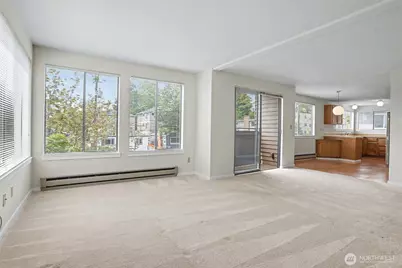 7518 24th Avenue NW #301, Seattle, WA 98117 - Photo 10