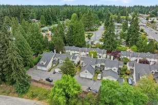 7823 196th St SW, Edmonds, WA 98026 - Photo 34