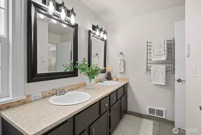 7823 196th Street SW #A, Edmonds, WA 98026 - Photo 20