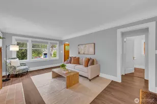 4836 38th Ave NE, Seattle, WA 98105 - Photo 4