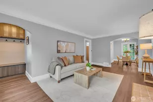 4836 38th Ave NE, Seattle, WA 98105 - Photo 6