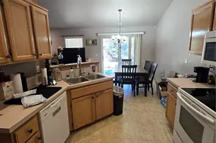 15407 8th Ave Ct E, Tacoma, WA 98445 - Photo 4
