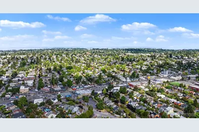 1111 N 76th Street #1, Seattle, WA 98103 - Photo 30