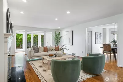 5716 Ann Arbor Avenue NE, Seattle, WA 98105 - Photo 6