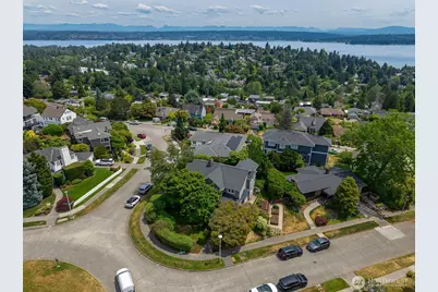 5716 Ann Arbor Avenue NE, Seattle, WA 98105 - Photo 40