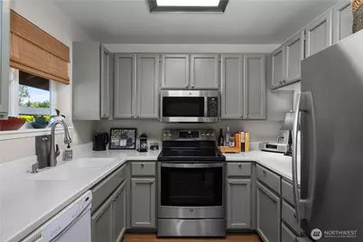 1311 N Highlands Parkway #1, Tacoma, WA 98406 - Photo 16