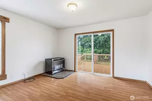 175 Jacobson Rd, Cathlamet, WA 98612 - Photo 18