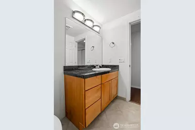 14300 32nd Avenue NE #107, Seattle, WA 98125 - Photo 10