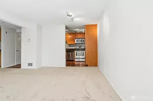 14300 32nd Ave NE, Seattle, WA 98125 - Photo 18