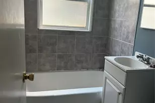 5050 Martin Luther King Jr Way S, Seattle, WA 98118 - Photo 4
