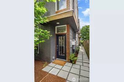 1415 E Fir Street, Seattle, WA 98122 - Photo 2
