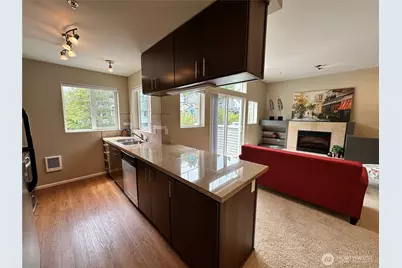 21048 40th Place S #J-4, SeaTac, WA 98198 - Photo 8