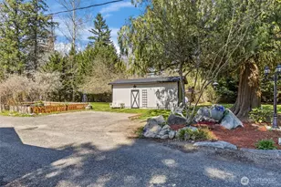 15115 Martinson Rd SE, Yelm, WA 98597 - Photo 18