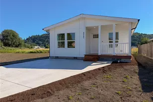 4565 Windemere St, Longview, WA 98632 - Photo 1