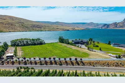 1 Stennes Drive, Pateros, WA 98846 - Photo 6