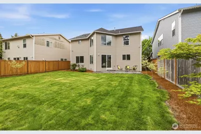 2108 250th Place SE, Sammamish, WA 98075 - Photo 4