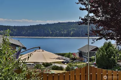 1383 Joseph Lane, Freeland, WA 98249 - Photo 2
