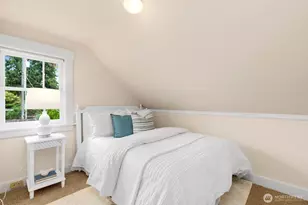 4611 34th Ave W, Seattle, WA 98199 - Photo 20
