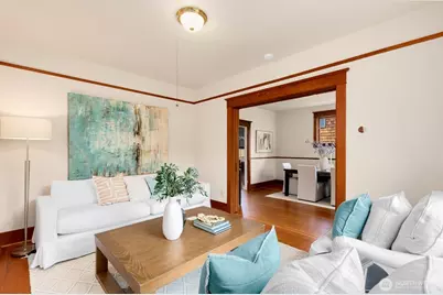 4611 34th Avenue W, Seattle, WA 98199 - Photo 8